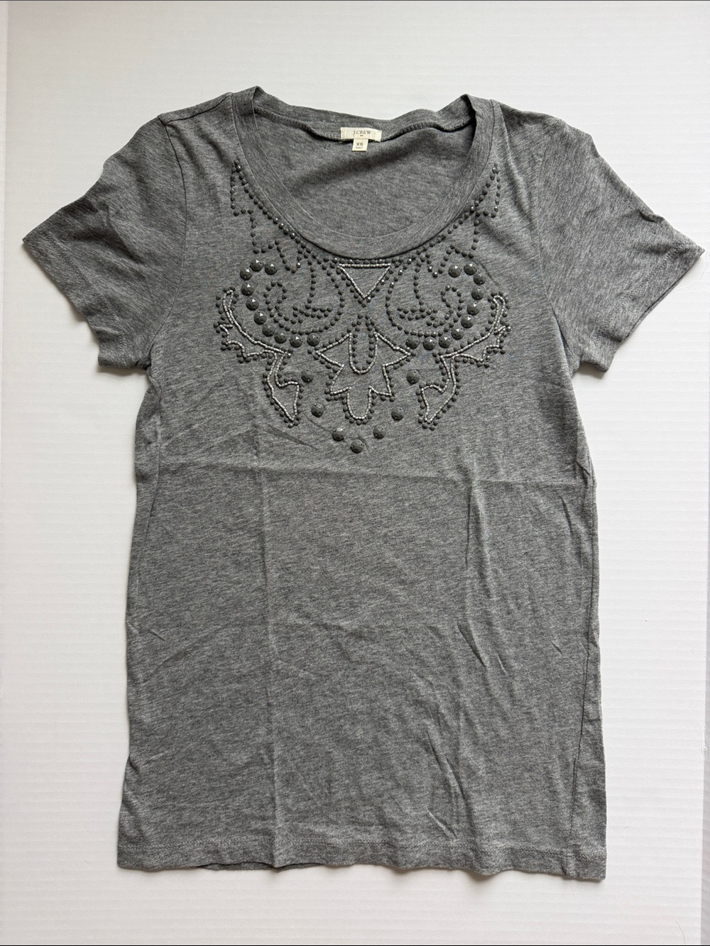 J CREW Gray Scoop Neck Tee with Decorative Stud Detail size XS